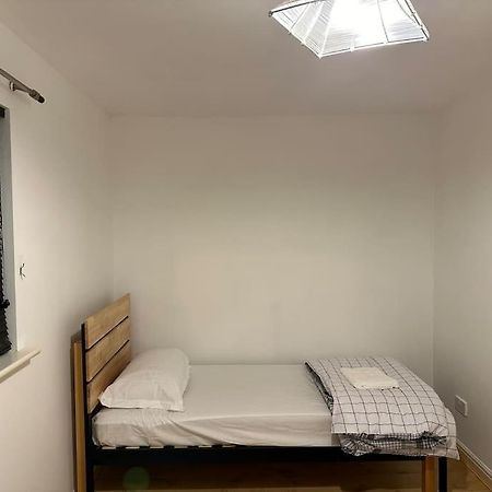 Flat Close To Leagrave Station Luton Airport Dış mekan fotoğraf